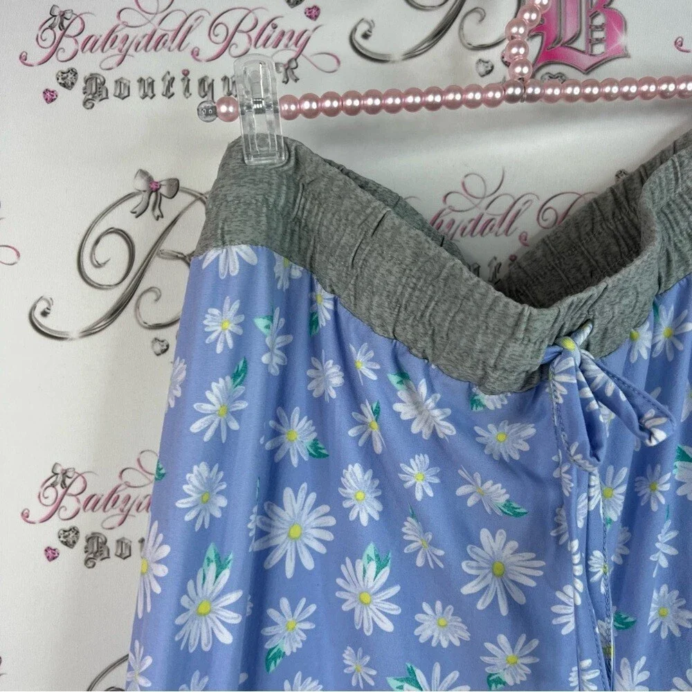 George pants daisy 🌼 flowers grey waist band Light Blue Floral Pajama Pants